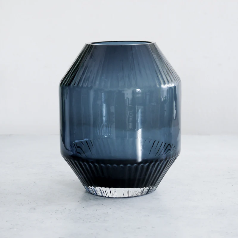 Jarrón pequeño de cristal azul