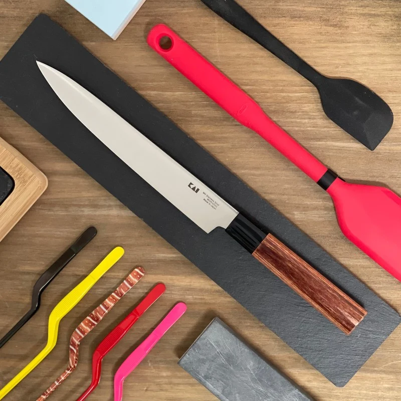 Cuchillo Fileteador Kai Seki Magoroku Redwood 21cm Acero Japonés