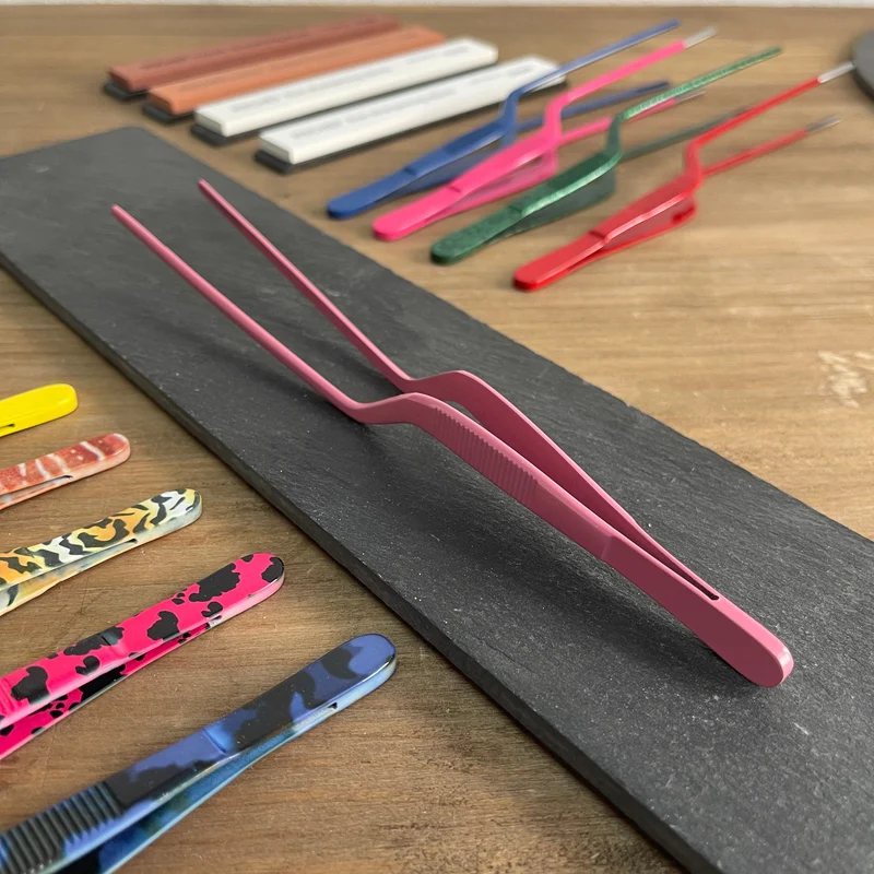 Pinza de Emplatar Profesional Rosa Mate 20cm | Acero Inoxidable