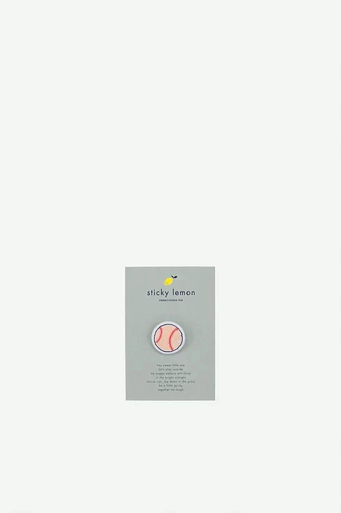 Embroidered pin - Softball