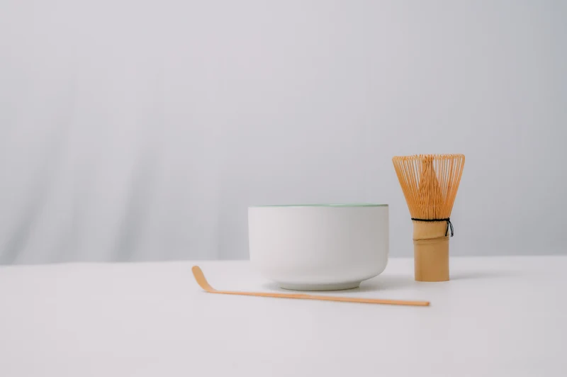 Set de Té Matcha 3 Piezas – Bol Cerámico, Batidor de Bambú 72 Varillas y Cucharilla