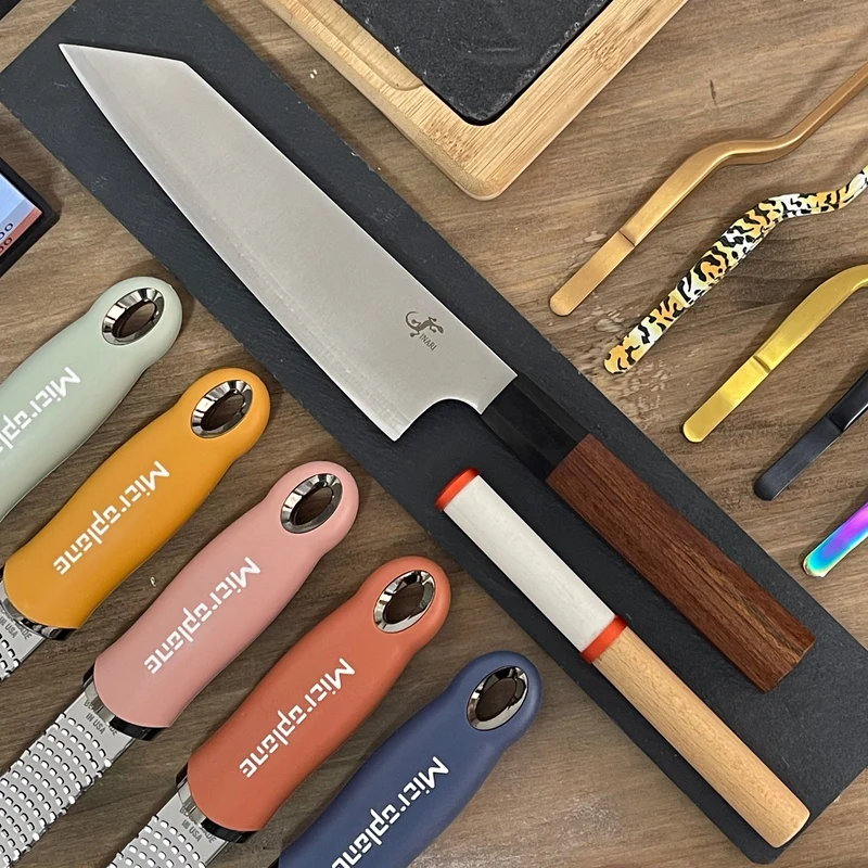 Cuchillo Bunka Salamandra acero Tamahagane