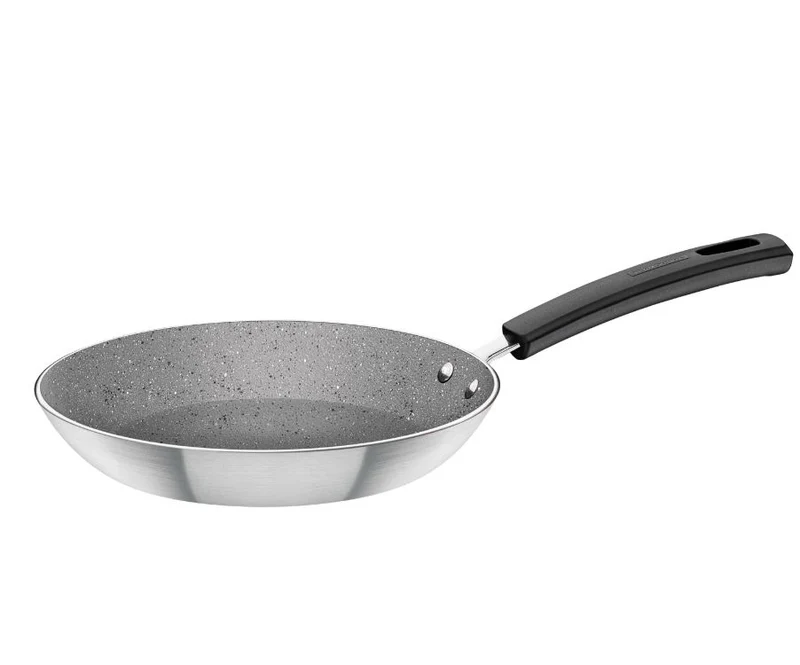 *Sarten Tramontina 24 cm*