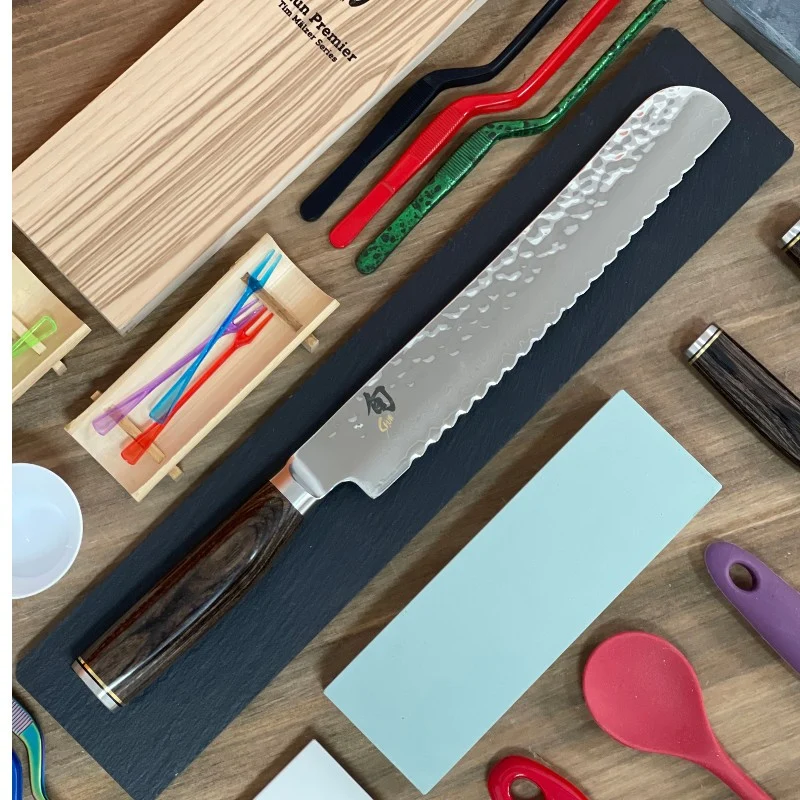 Cuchillo shun premier panero 23 cms