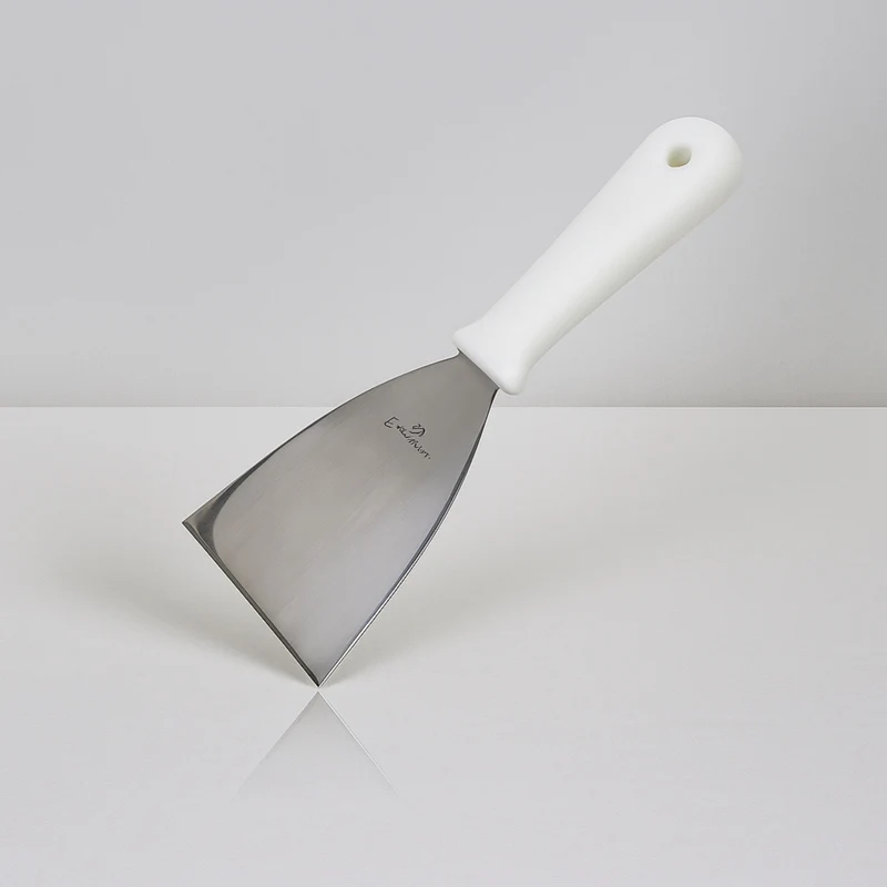 Espatula Raspador 5x4 " Mango de plastico Blanco Trv